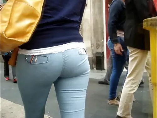فيديو بين الأعراق مع ...