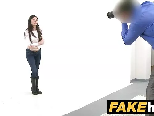 يقف اللسان الانفجار  ...