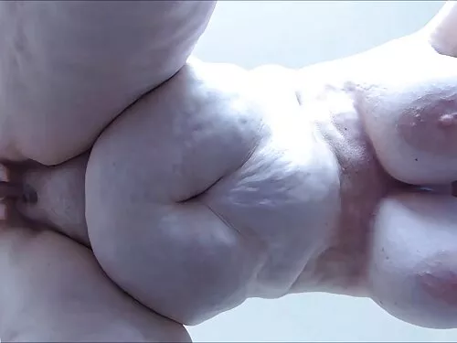 لسان حال مع الرائعة  ...
