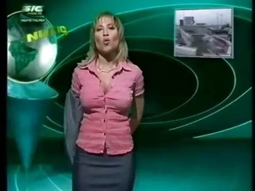 مشهد الساقين على الأ ...